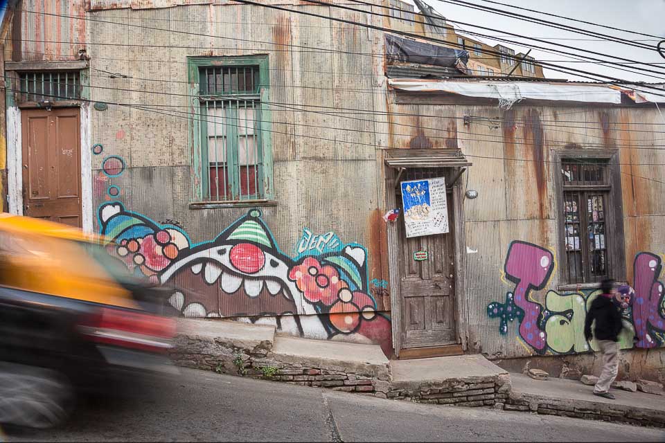 street art in Valparaíso, Chile